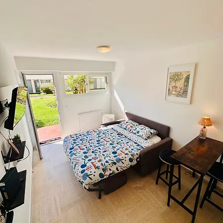 A 5 Minutes Des Plages Apartment